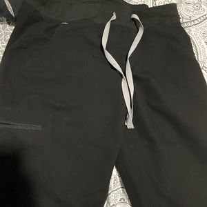 Used like new black Figs joggers